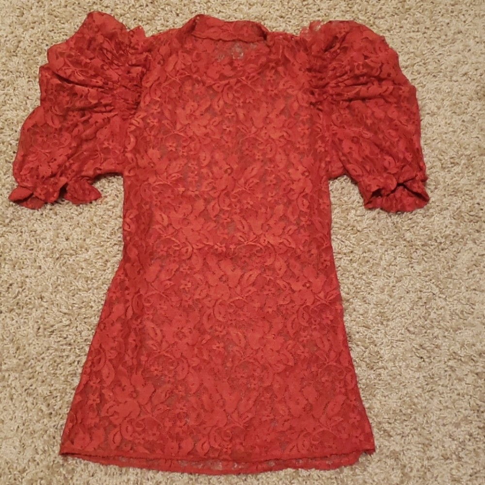 Bright red lace top small size